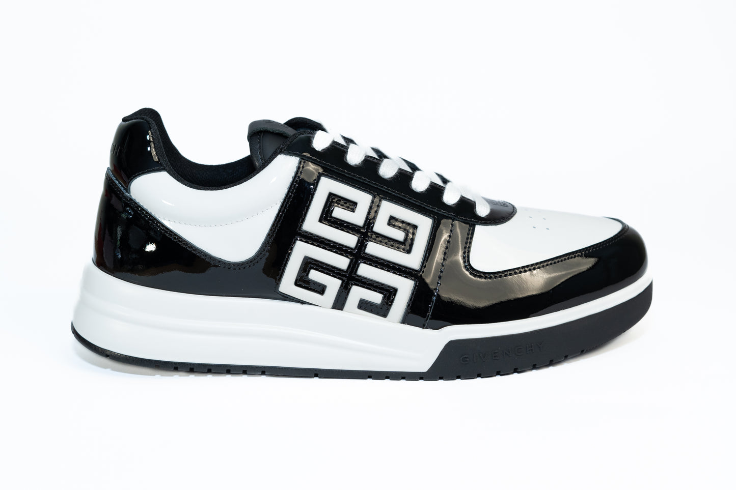 GV-003 - Blanco negro