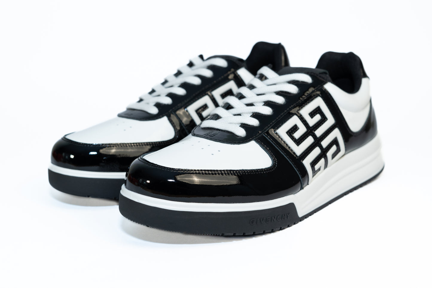 GV-003 - Blanco negro